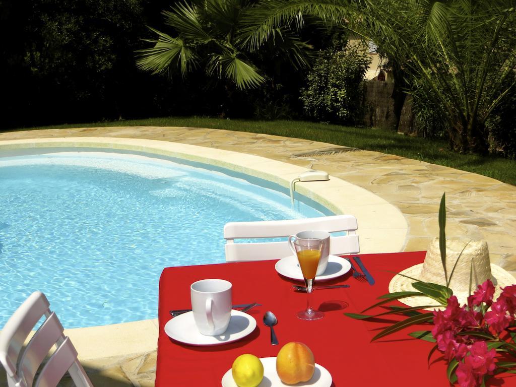 Appartement dans Villa St Raphael Saint-Raphaël Kamer foto