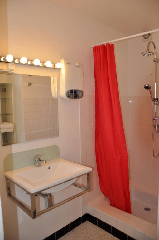 Appartement dans Villa St Raphael Saint-Raphaël Kamer foto