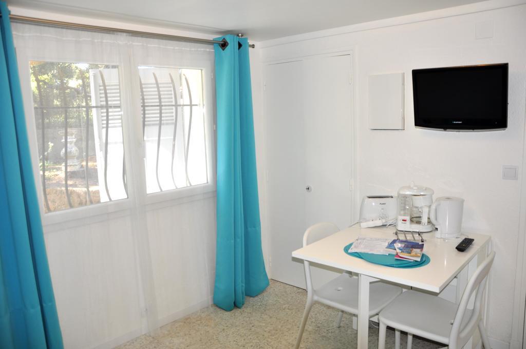 Appartement dans Villa St Raphael Saint-Raphaël Buitenkant foto