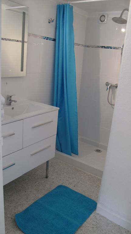 Appartement dans Villa St Raphael Saint-Raphaël Buitenkant foto